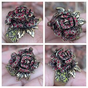 VINTAGE Heidi Daus "Rose Elegance" Crystal Accented Bronze Ring Size 10.5